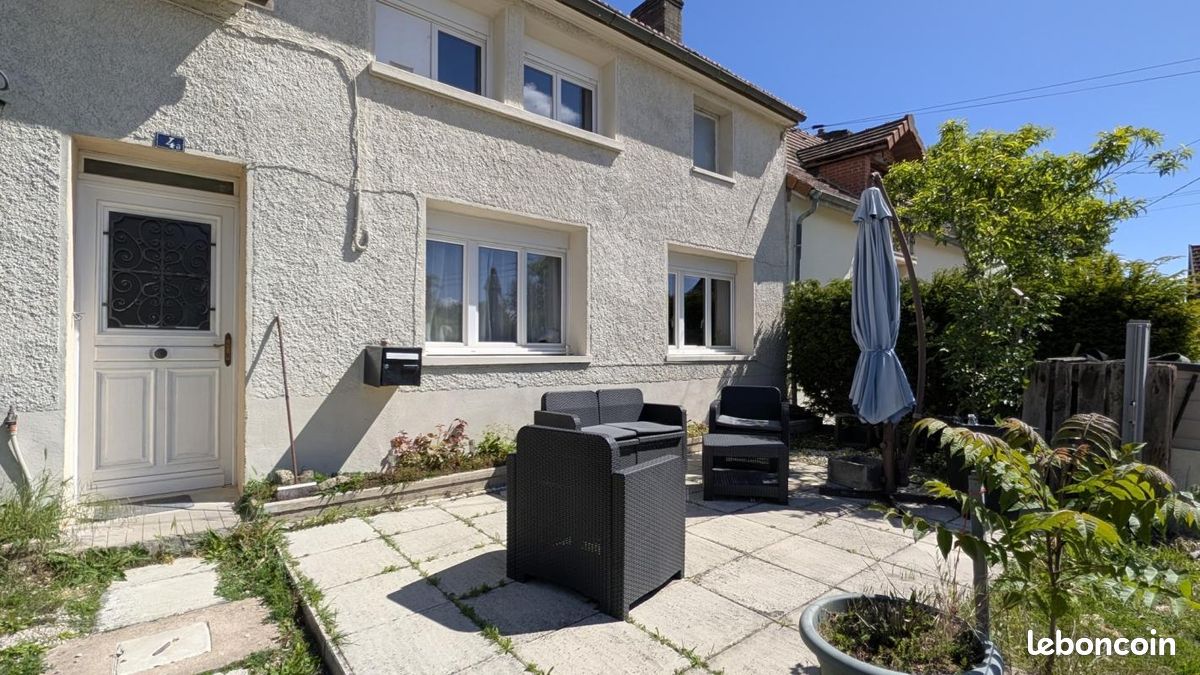 Maison 5 pièces 118 m² · à Dijon · 118 m² · 200 000 €