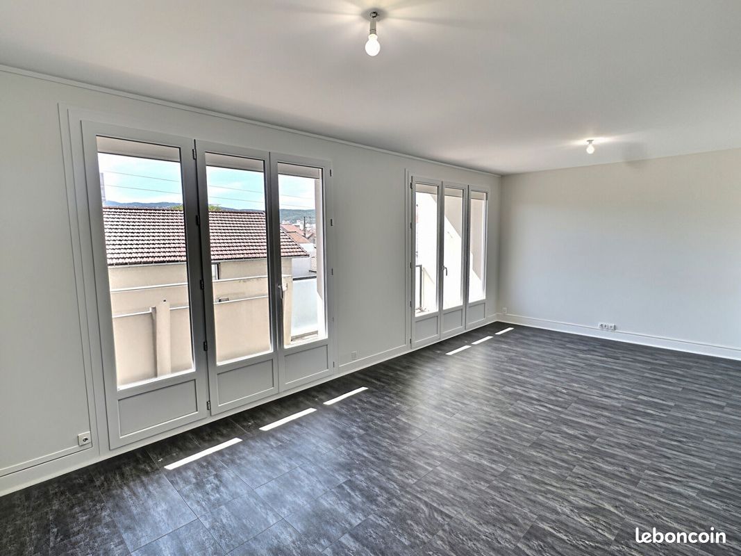 Appartement 4 pièces 86 m² · à Clermont-Ferrand · 86 m² · 840 €