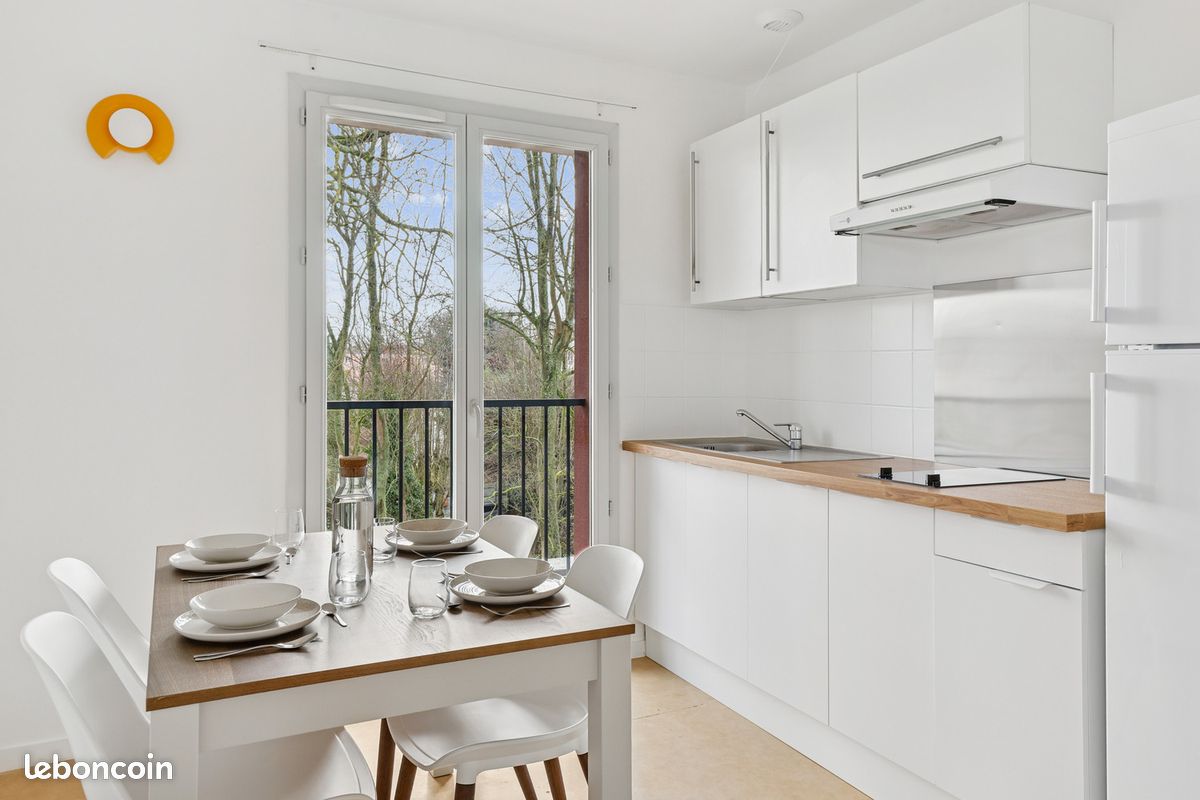 Appartement 4 pièces 60 m² · à Brunoy · 60 m² · 980 €