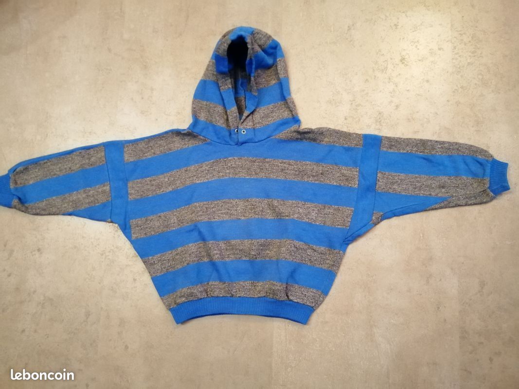 Sweat avec capuche rayé bleu et gris Taille 5 an - Vêtements