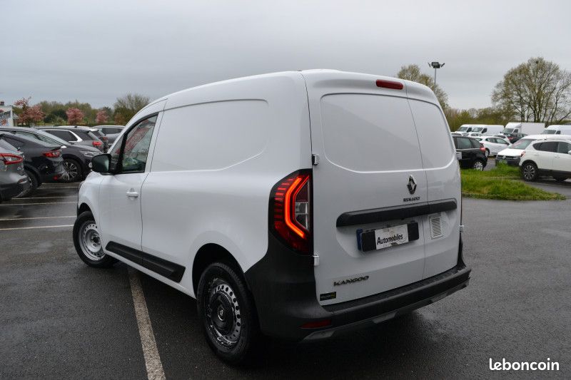 Renault KANGOO VAN 1.5 BLUE DCI 95CH EXTRA 3 PLACES (image 4)