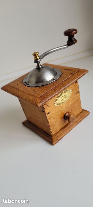 Magnifique petit moulin à POIVRE PEUGEOT frères année 1900 en très bon état de fonctionnement (image 3)