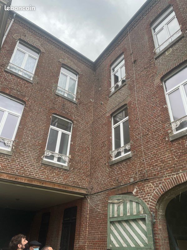 Immeuble 9 pièces 200 m² · à Vervins · 200 m² · 215 000 €