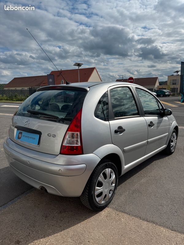 Citroën C3 1.1i 61ch - 5 portes - Essence - boite manuelle (image 4)