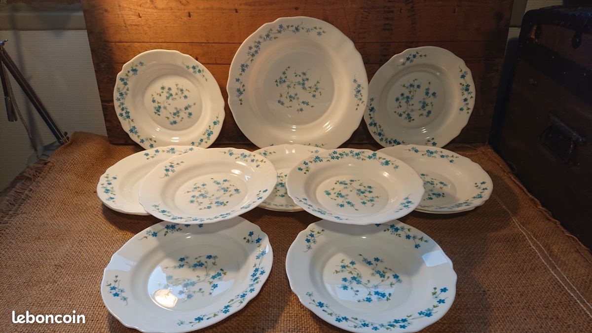 Plat De Service Vintage Arcopal – Veronica Myosotis – Diamètre 29 Cm – Bleu