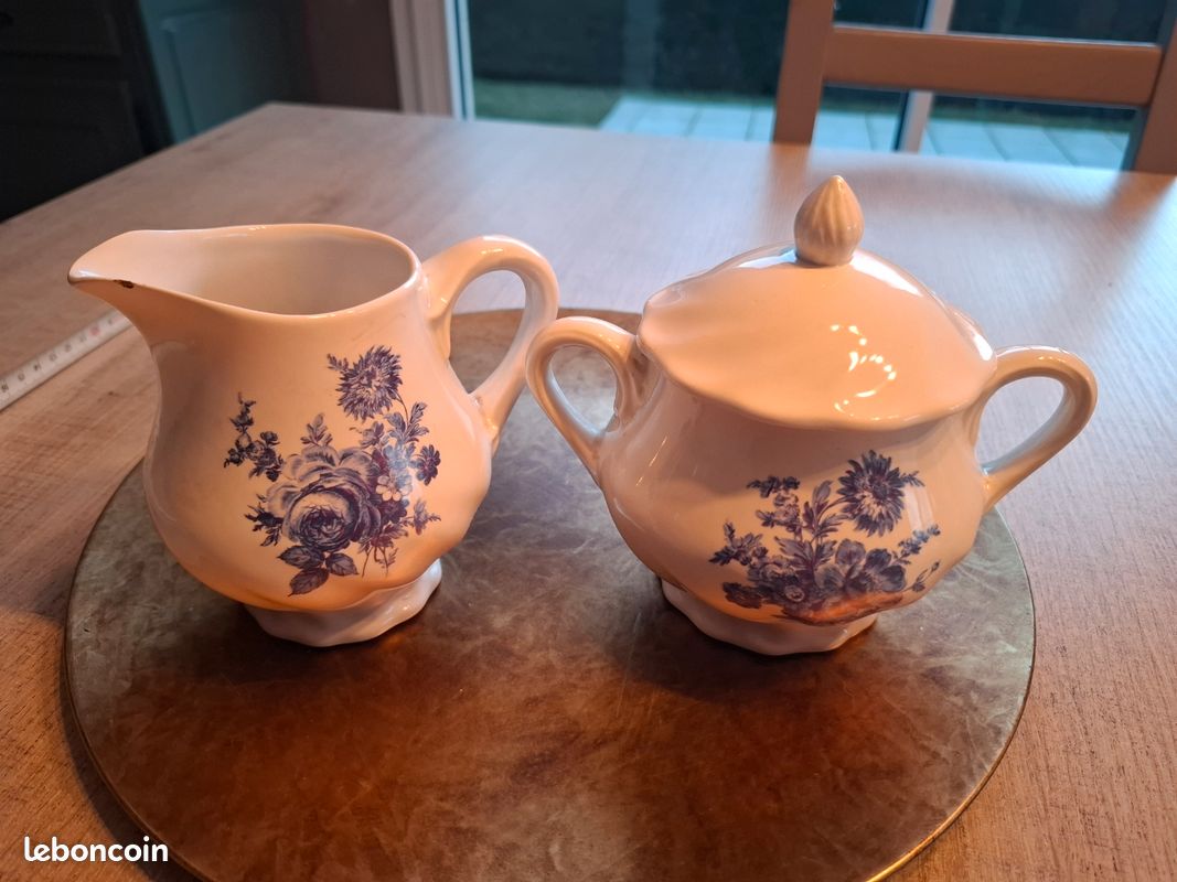 Lot pot à lait et sucrier (image 1)