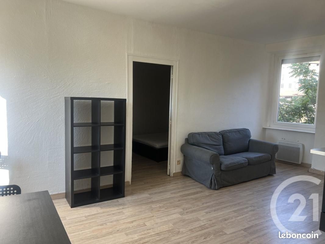 Appartement 2 pièces 42 m² · à Annonay · 42 m² · 385 €/mois