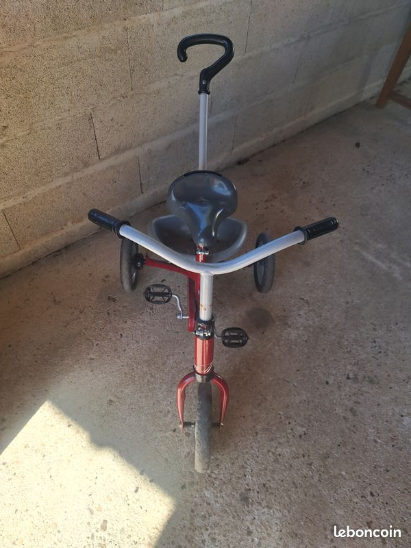 Mon premier tricycle (image 1)