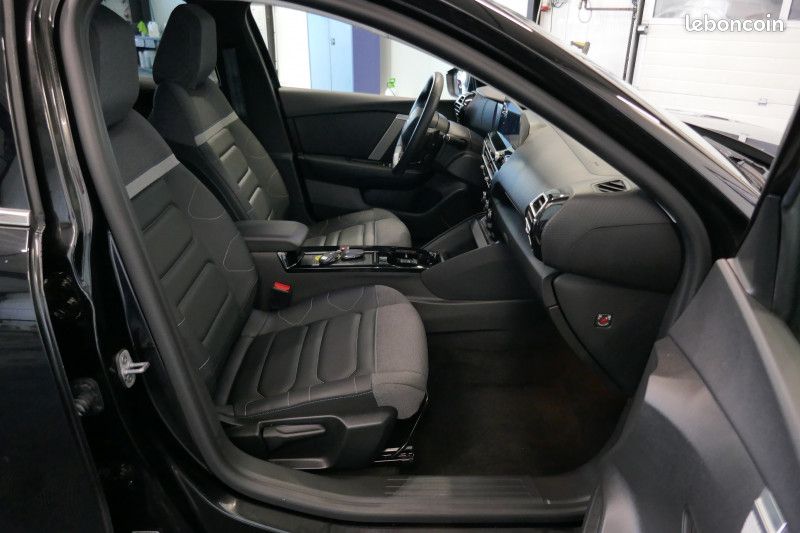Citroen C4 BLUEHDI 130CH S&S SHINE EAT8 (image 14)