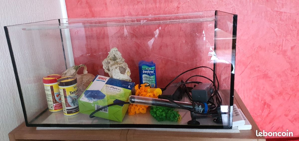 Aquarium (image 1)