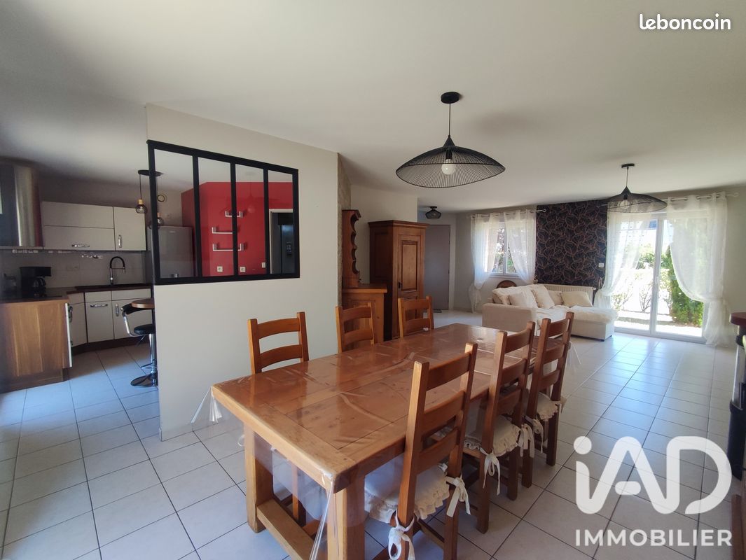 Maison 5 pièces 104 m² · à Ancenis-Saint-Géréon · 104 m² · 289 500 €