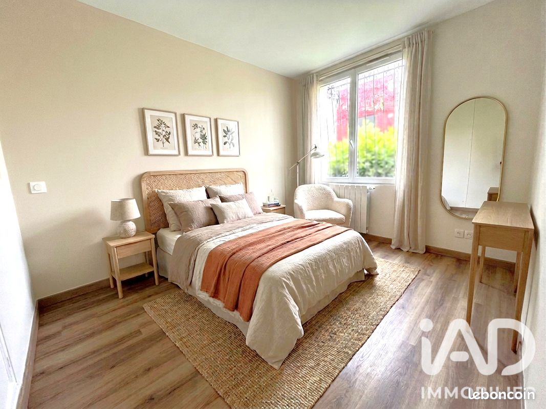Appartement 2 pièces 46 m² · à La Garenne-Colombes · 46 m² · 299 000 €