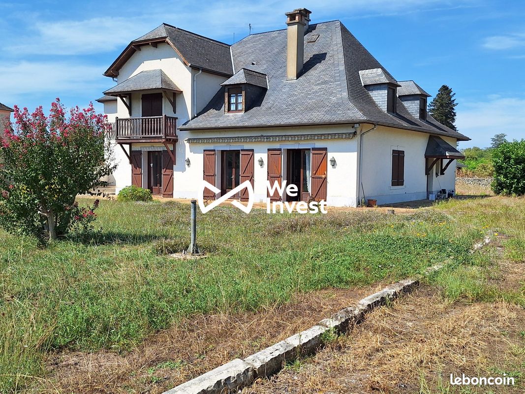 Maison 7 pièces 300 m² · à Géronce · 300 m² · 278 000 €