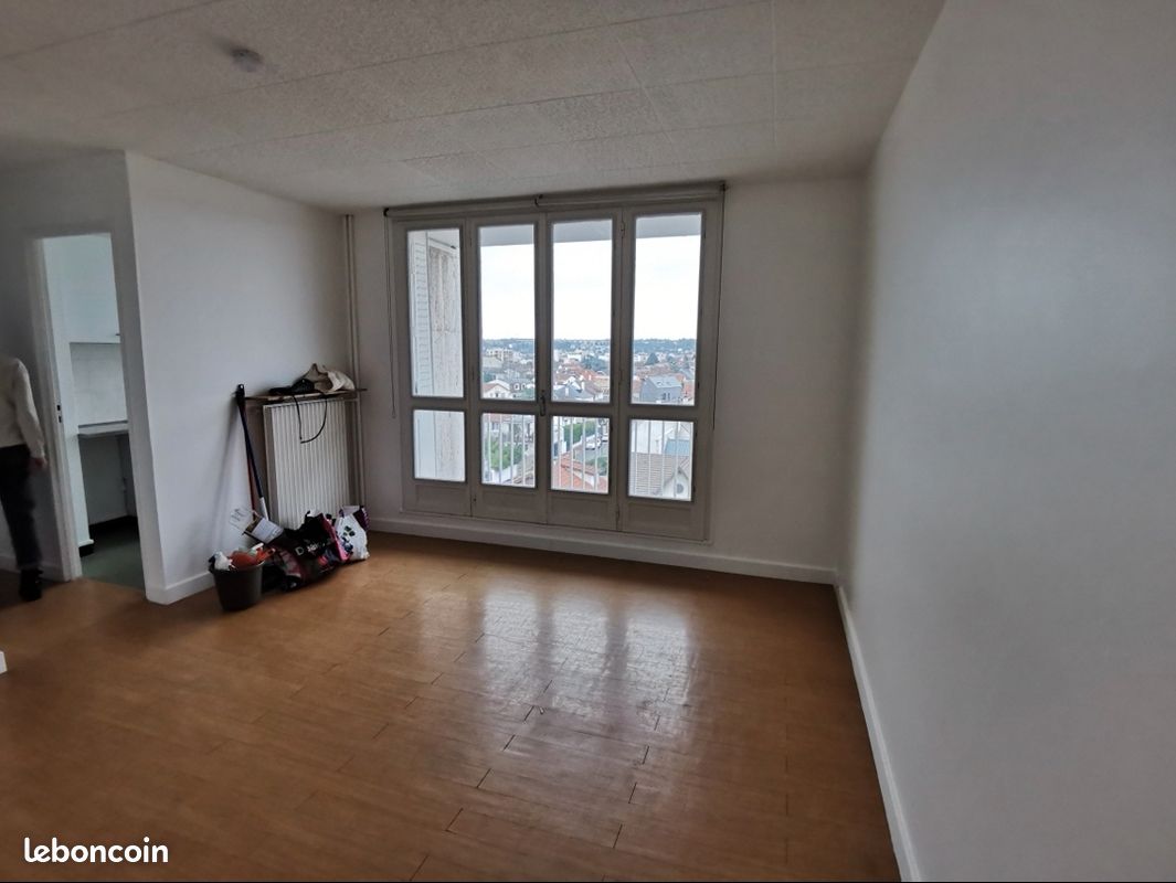 Appartement 1 pièce 30 m² · à Saint-Maur-des-Fossés · 30 m² · 720 €/mois