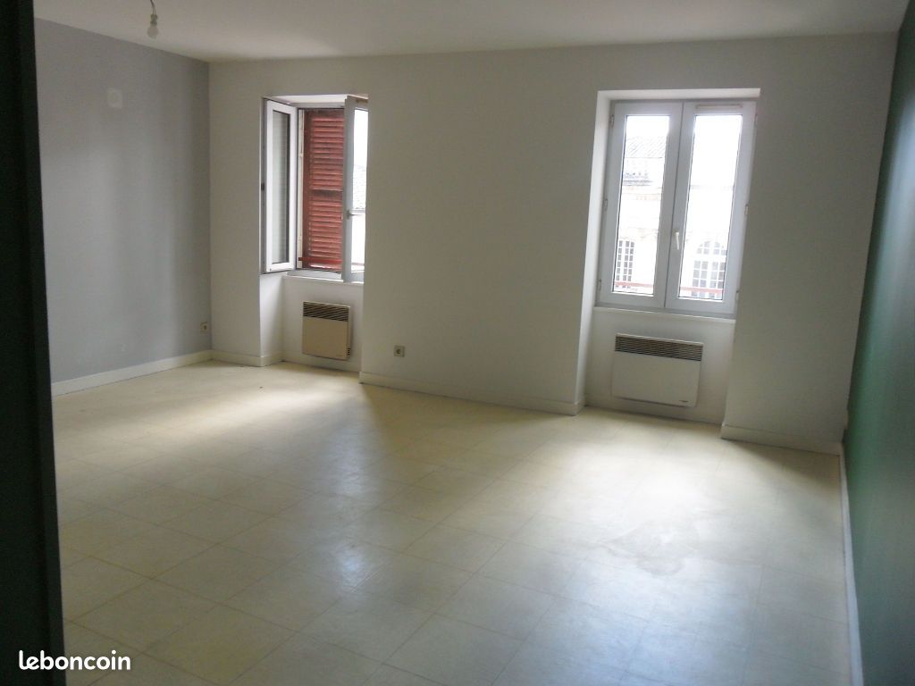 Appartement 2 pièces 47 m² · à Mâcon · 47 m² · 360 €/mois