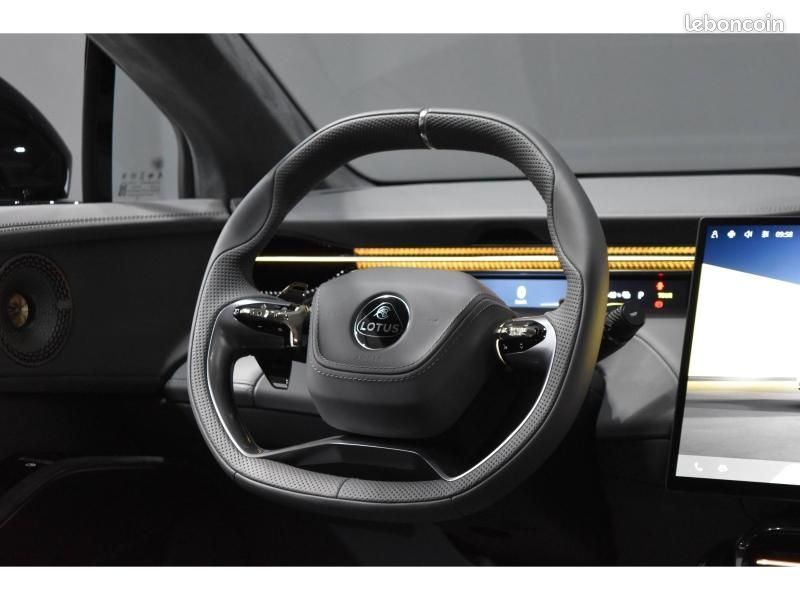 Lotus Eletre 600 Sport SE (image 13)