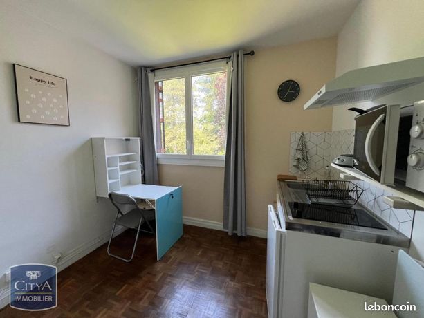 Appartement 1 pièce 14 m²