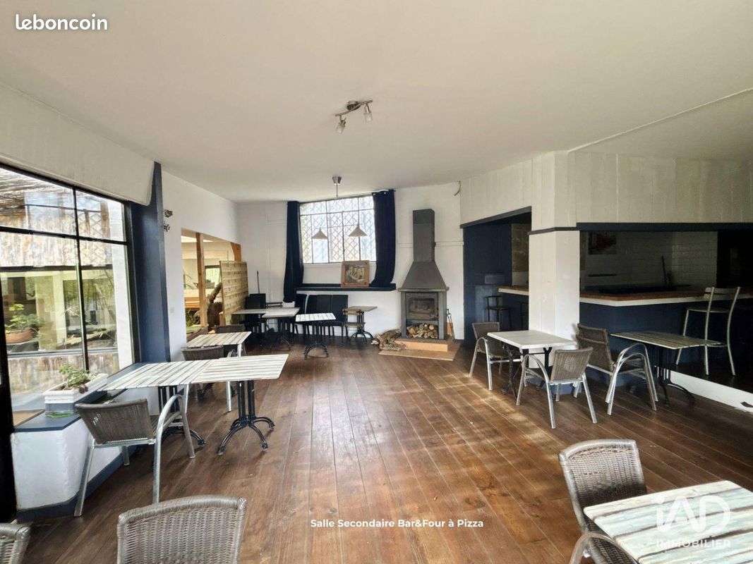 Restaurant 223 m² SALERNES (image 8)