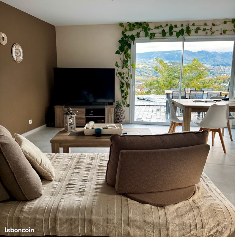 Maison 4 pièces 83 m² · à Entrelacs · 83 m² · 390 000 €