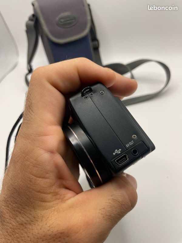 Appareil photo numérique compact Ricoh Caplio GX noir (image 12)