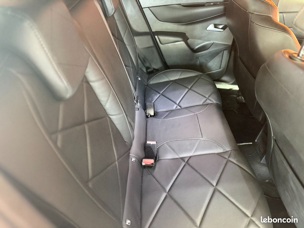 DS DS3 CROSSBACK BlueHDi 110 BVM6 So Chic (image 9)