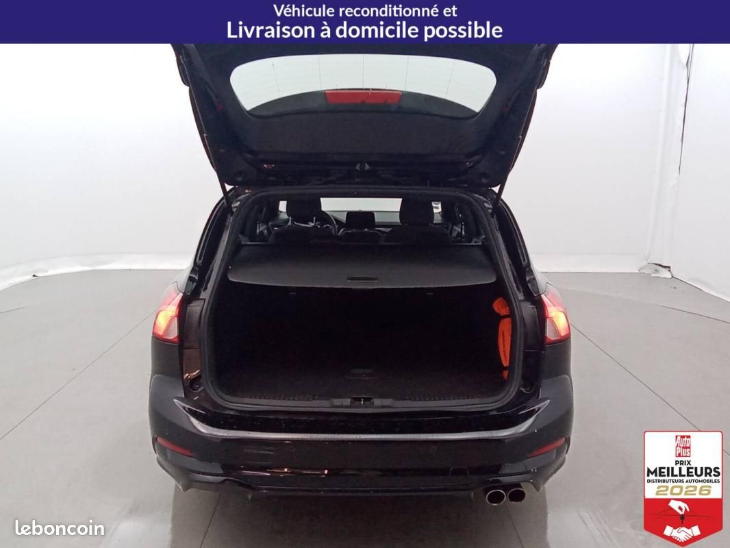 Ford Focus SW 1.0 EcoBoost 125 ST Line (image 17)
