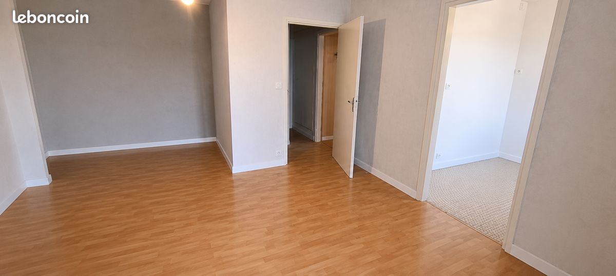 Appartement 1 pièce 31 m² · à Espalion · 31 m² · 49 000 €
