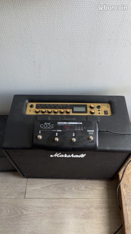 Ampli marshall code 50 + son pédalier code (image 1)