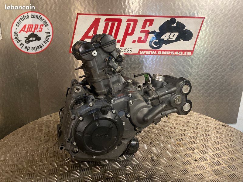 Moteur Aprilia SHIVER SL 750 2007 Ă 2016 (image 1)