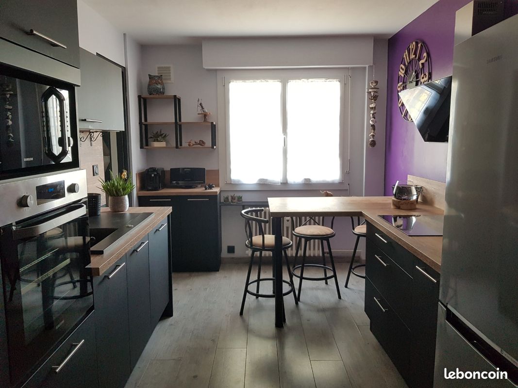 Appartement 4 pièces 77 m² · à Poligny · 77 m² · 900 €/mois