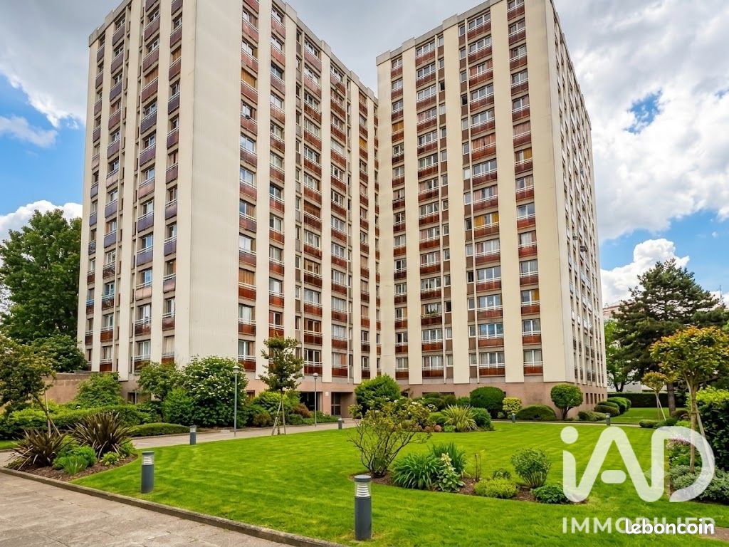 Appartement 2 pièces 42 m² · à Pantin · 42 m² · 219 000 €