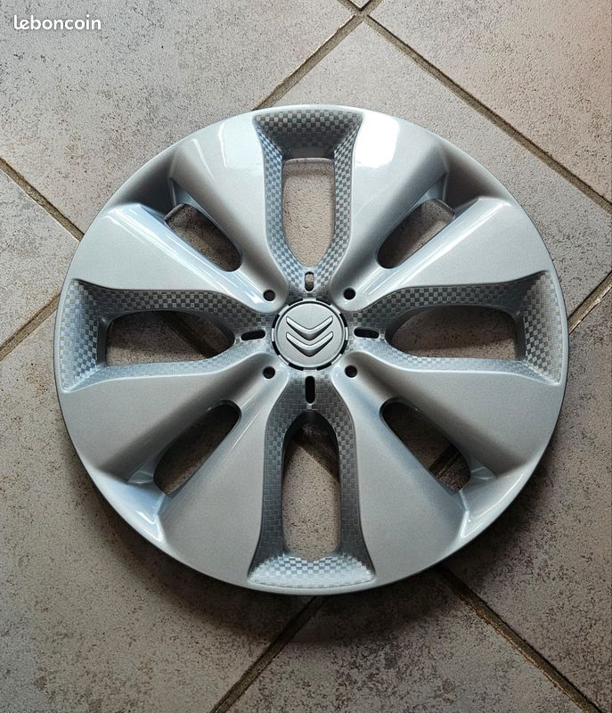 Lot de 4 enjoliveurs de 40 cm de diamètre (16) pour Citroën C4 à partir de 2004, et Jumpy-Berlingo à partir de 2008