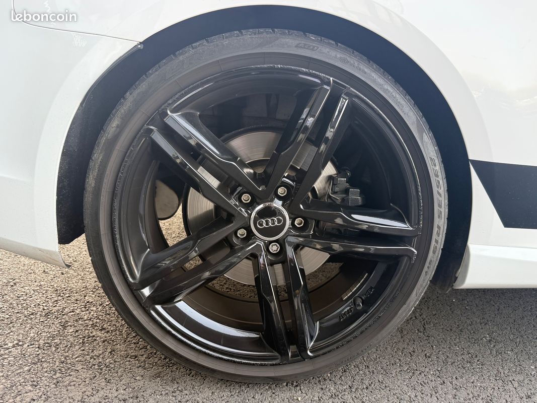 AUDI S3 2.0 TFSI 300 QUATTRo (image 25)