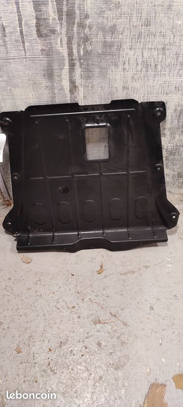 Plaque de protection sous moteur duster - Équipement auto