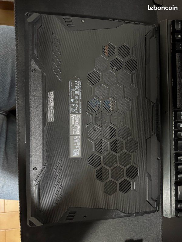 PC Gamer ASUS F17-TUF766HM-HX101T Écran 17.3 LCD