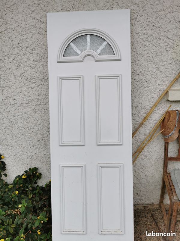 Intérieur porte (image 1)