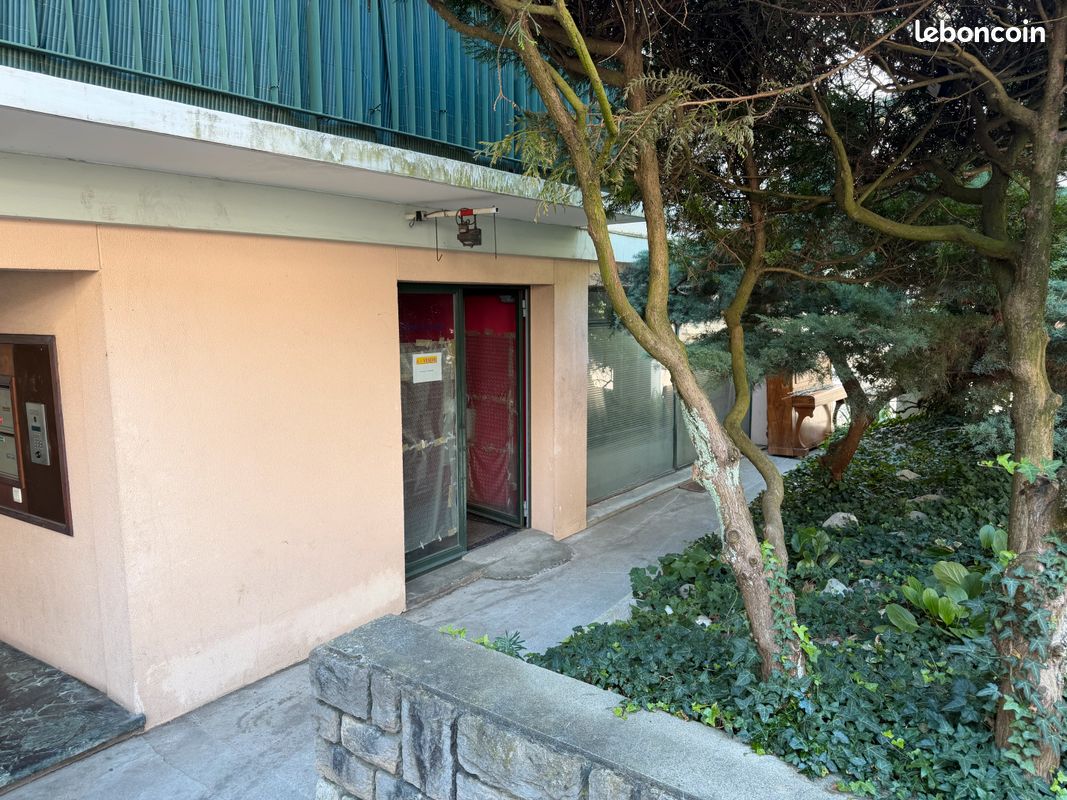 Appartement 3 pièces 70 m² · à Divonne-les-Bains · 70 m² · 300 000 €