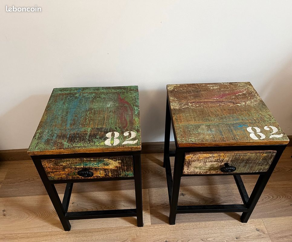 Tables de nuits style industriel en coque de bateau (image 2)