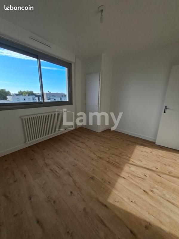 Appartement 3 pièces 65 m² · à Lyon · 65 m² · 890 €