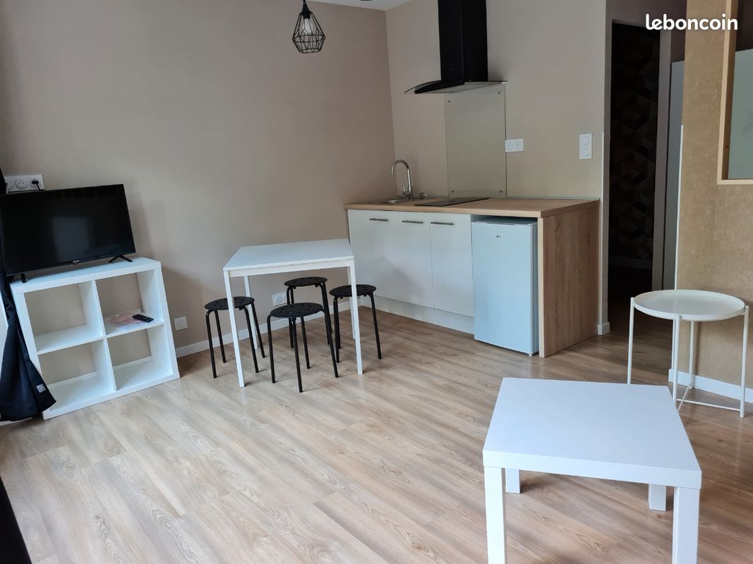 Appartement 1 pièce 30 m² · à Neuvic · 30 m² · 310 €/mois
