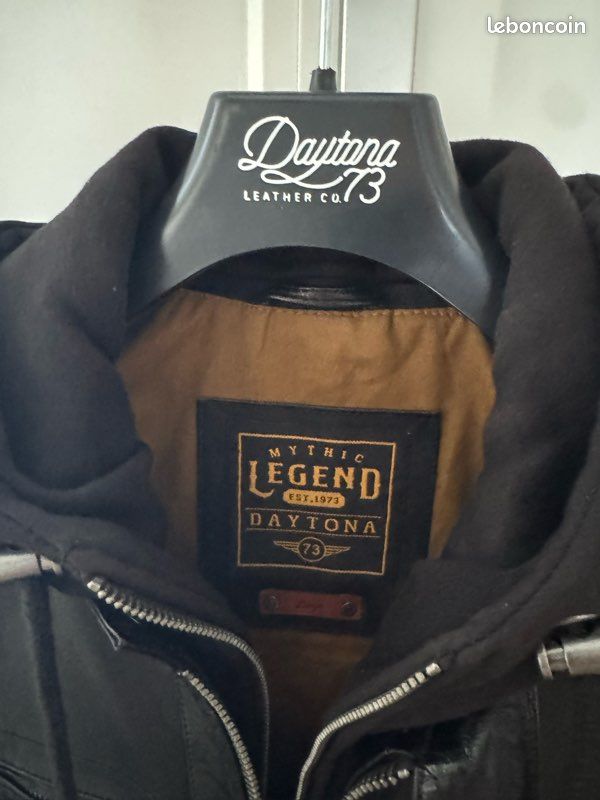 Veste neuve cuir DAYTONA 73 moto (image 2)