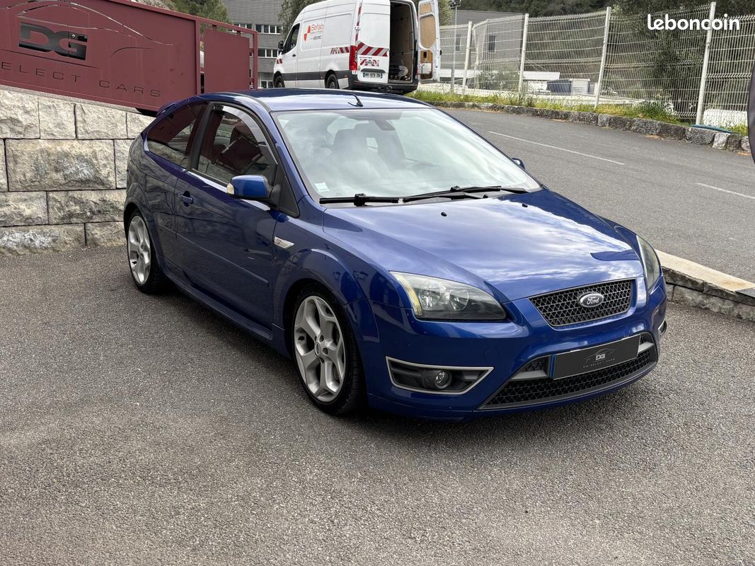 Ford focus 2.5 t - 225 2004 berline st phase 1 (image 2)
