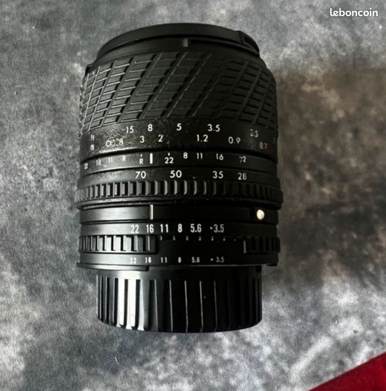 Objectif Zoom Sigma 28-70mm F/3.5-4.5 Monture Nikon AF – état Tres Bon