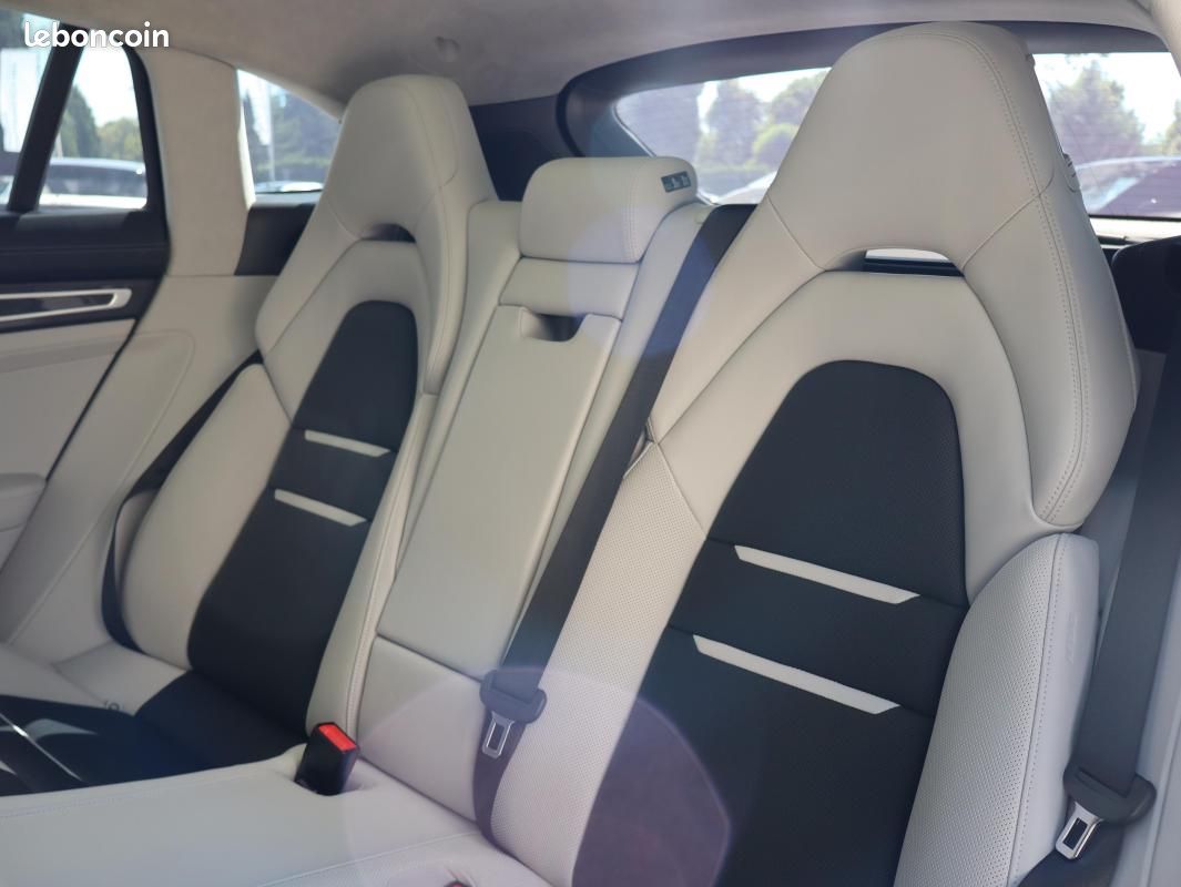 Porsche Panamera Turbo S V8 4.0 700 Hybrid Sport Turismo (image 14)