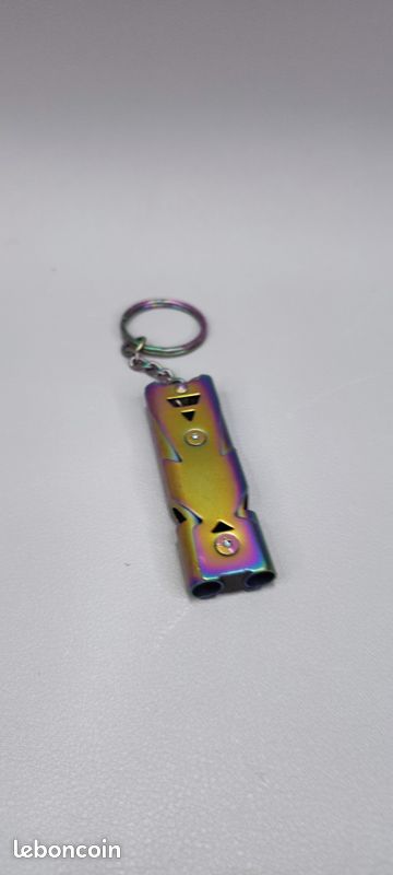 VBESTLIFE sifflet d'urgence Sifflet de survie d'urgence EDC en alliage VBESTLIFE sifflet d'urgence Sifflet de survie d'urgence EDC en alliage