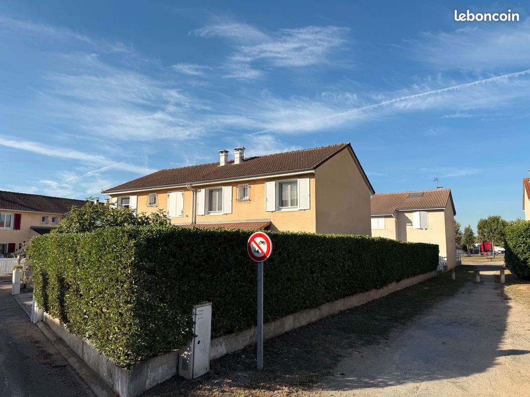 Maison 5 pièces 99 m² · à Corbas · 99 m² · 369 000 €
