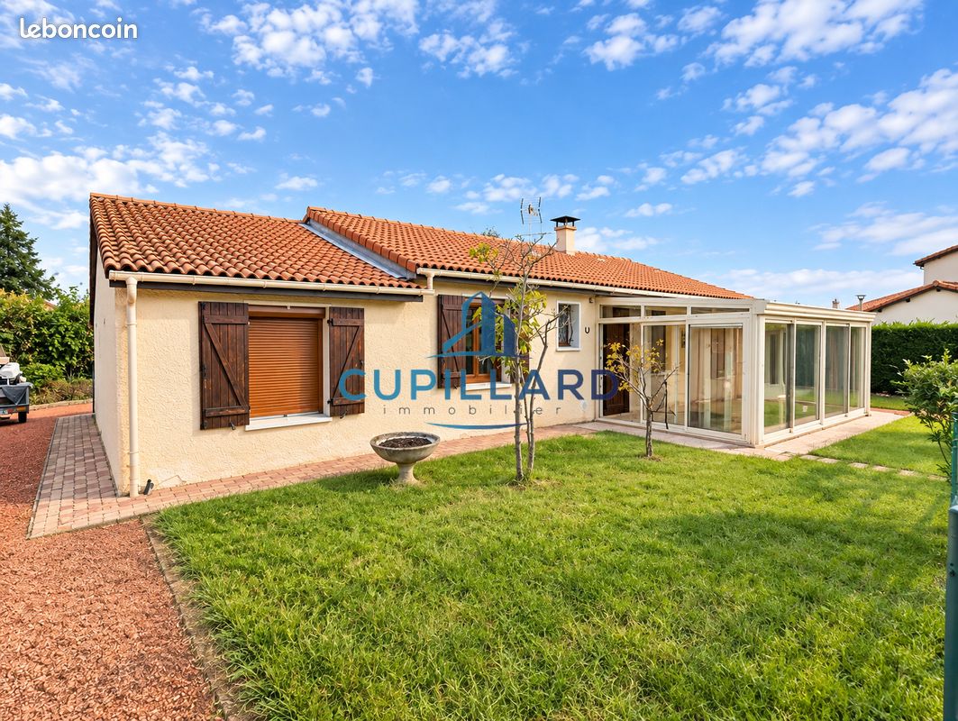 Maison 4 pièces 111 m² · à Villerest · 111 m² · 225 000 €