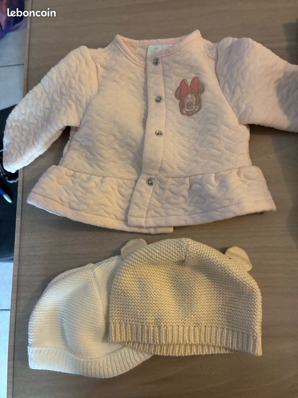 Lot de vêtement pour bébé fille 1 et 3mois (image 10)
