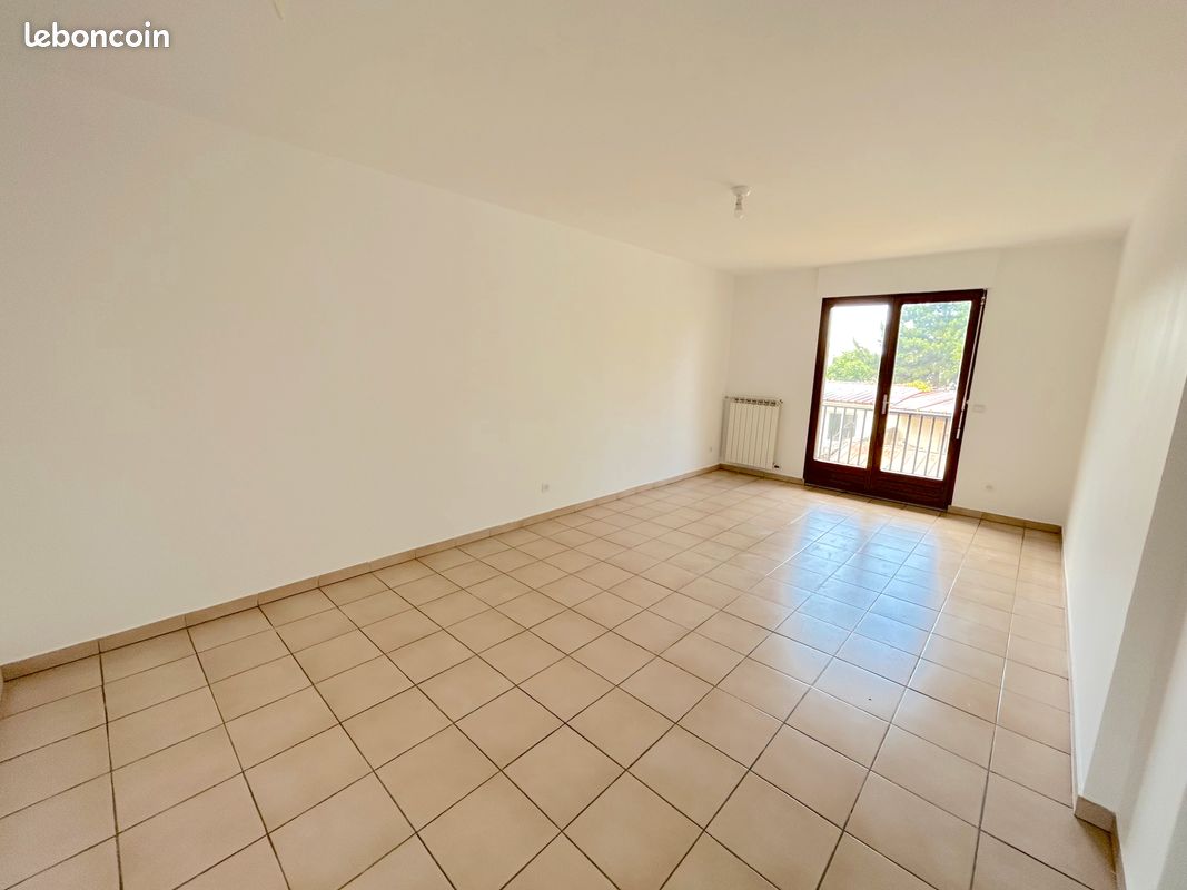 Appartement a louer livry-gargan - 4 pièce(s) - 75 m2 - Surfyn