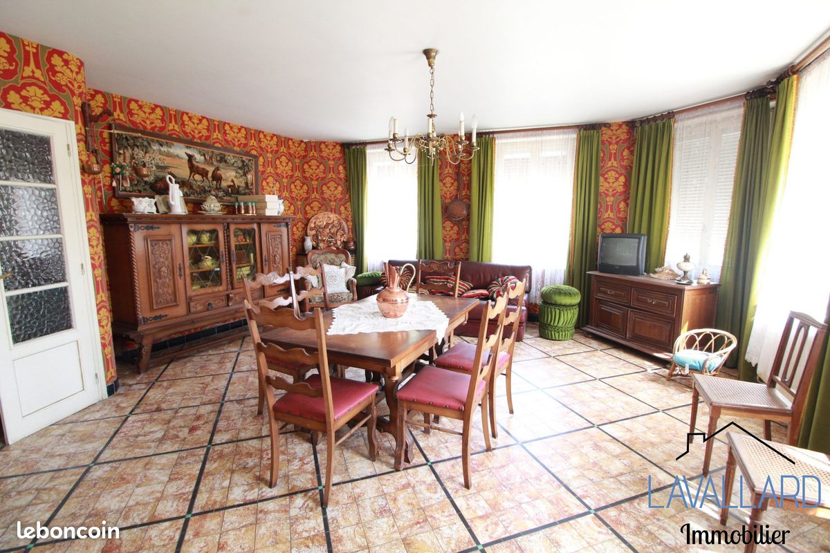 Maison 7 pièces 154 m² · à Authie · 154 m² · 135 000 €